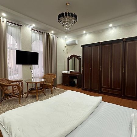Hello Dushanbe Hostel Екстер'єр фото