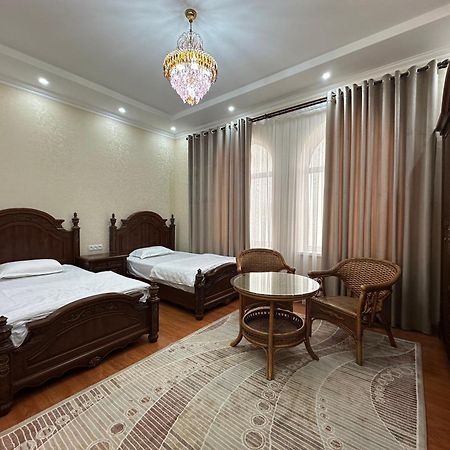 Hello Dushanbe Hostel Екстер'єр фото