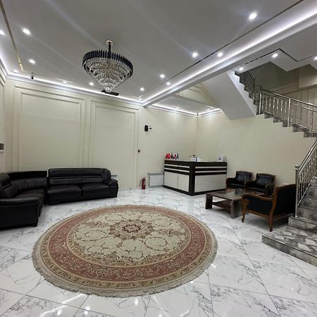 Hello Dushanbe Hostel Екстер'єр фото