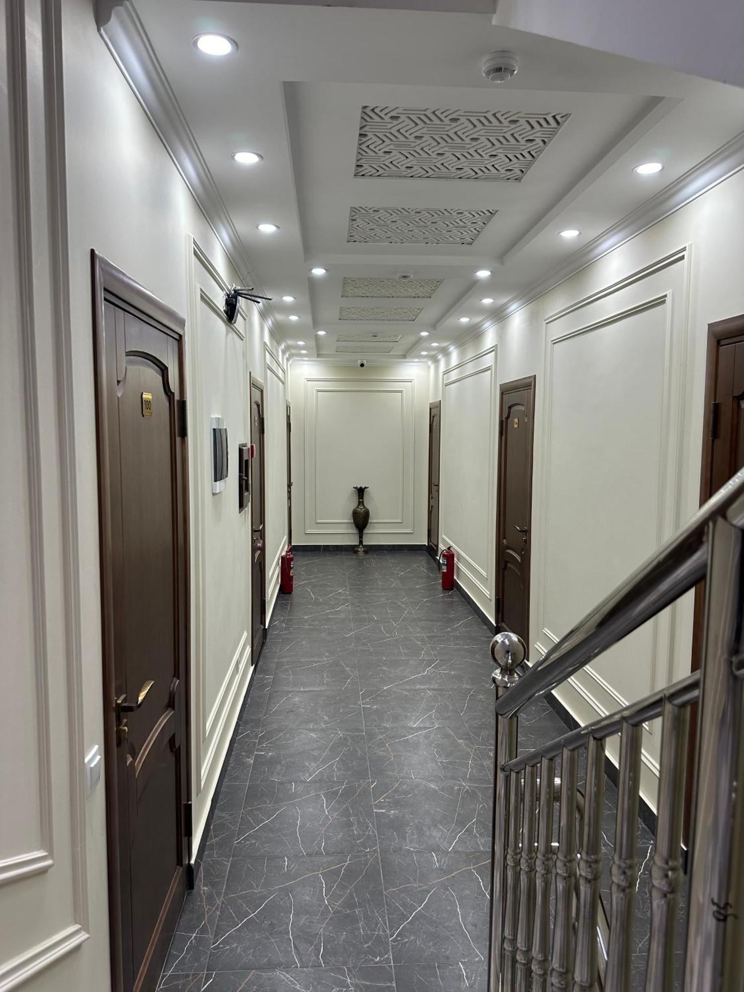 Hello Dushanbe Hostel Екстер'єр фото