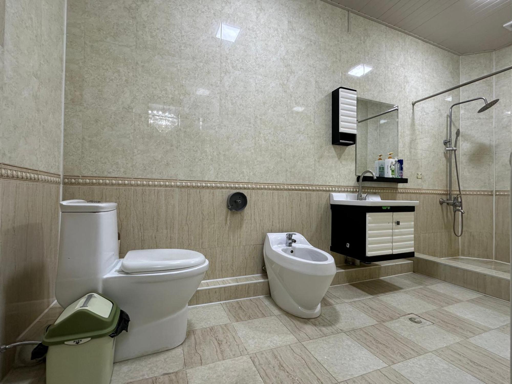 Hello Dushanbe Hostel Екстер'єр фото