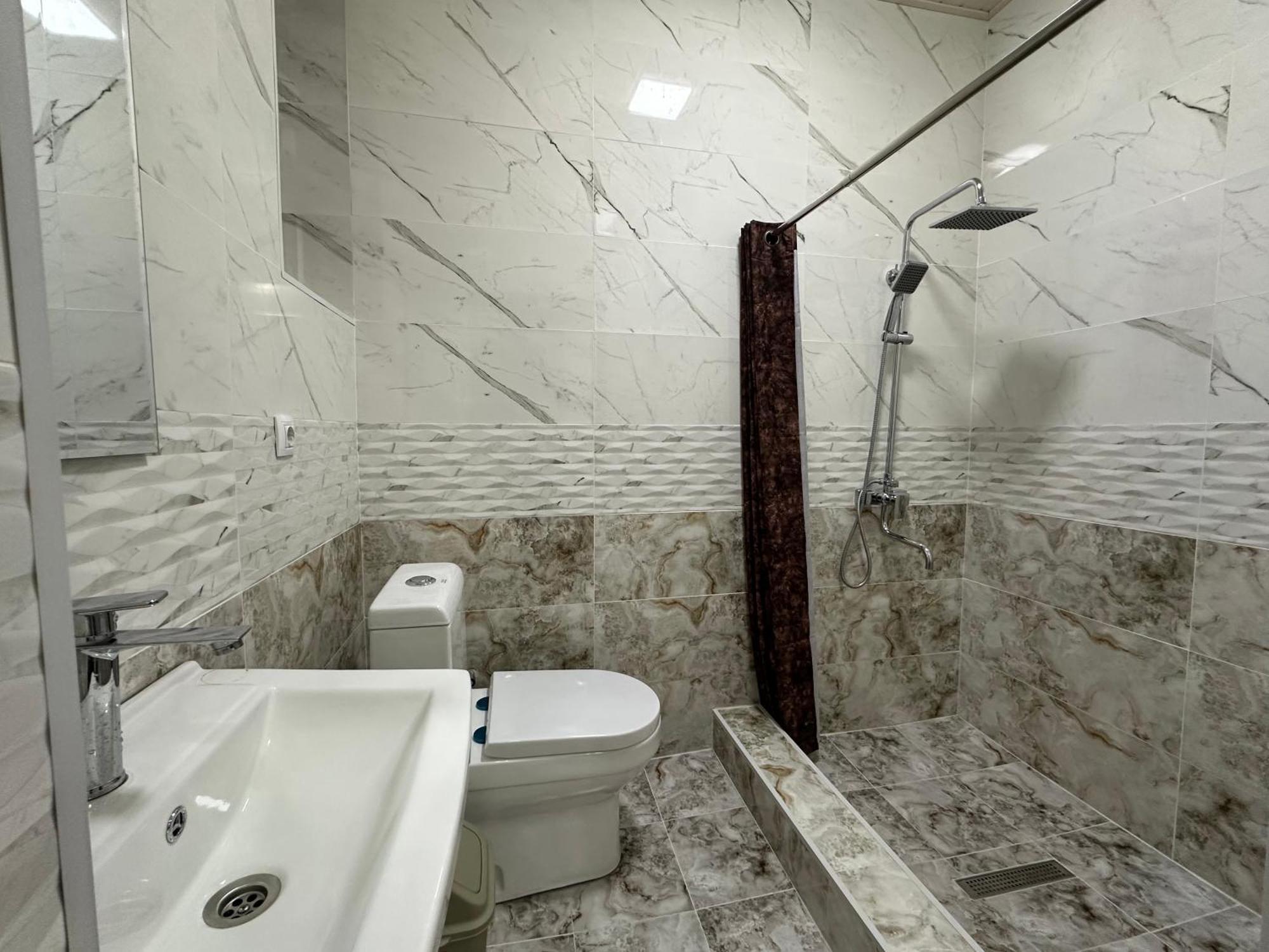 Hello Dushanbe Hostel Екстер'єр фото