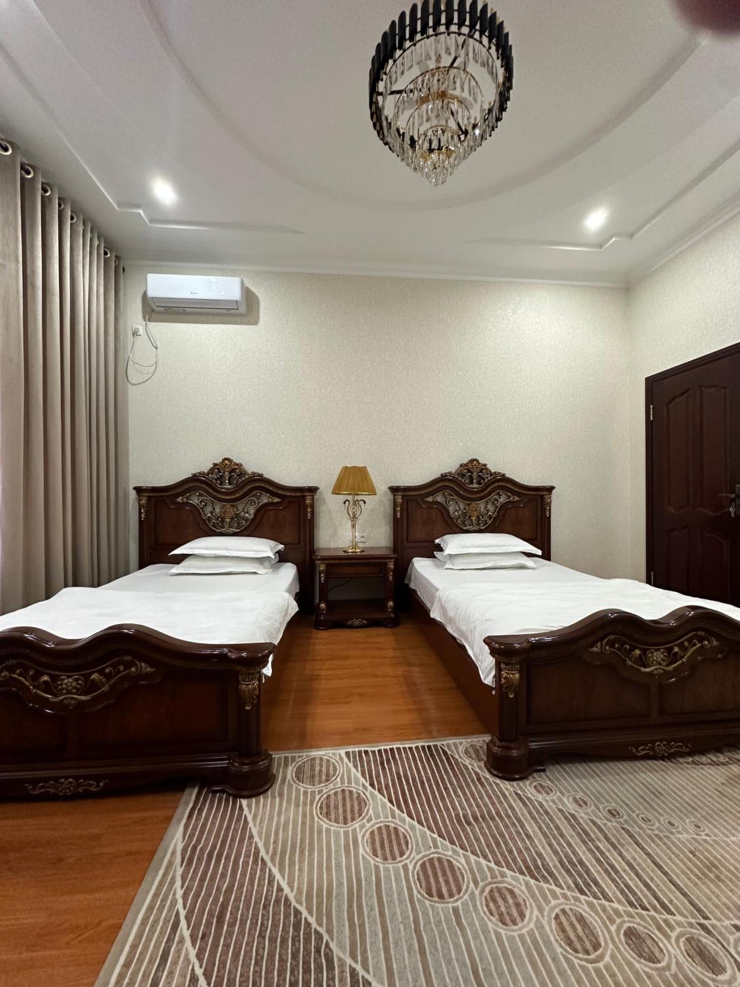 Hello Dushanbe Hostel Екстер'єр фото