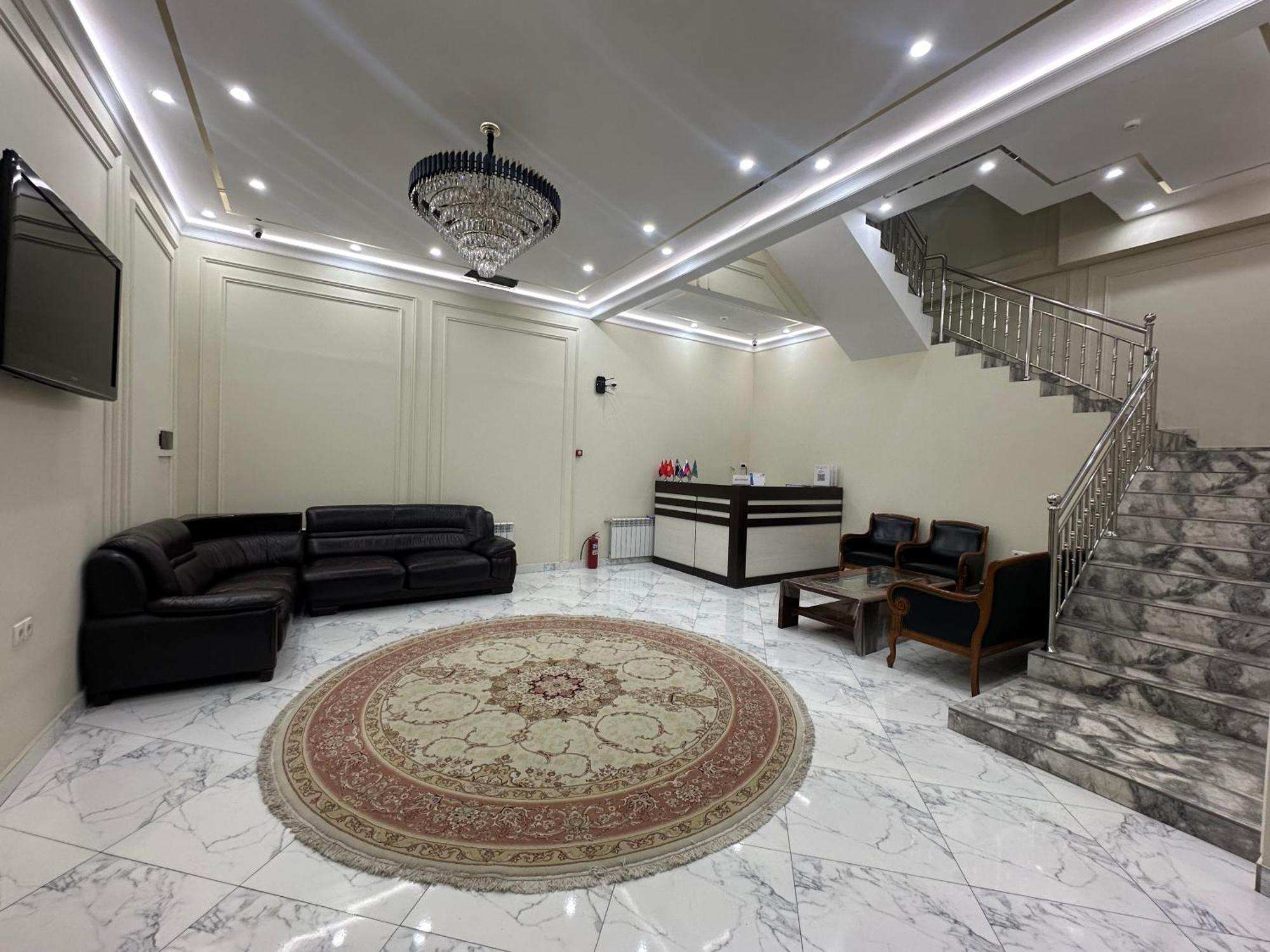 Hello Dushanbe Hostel Екстер'єр фото