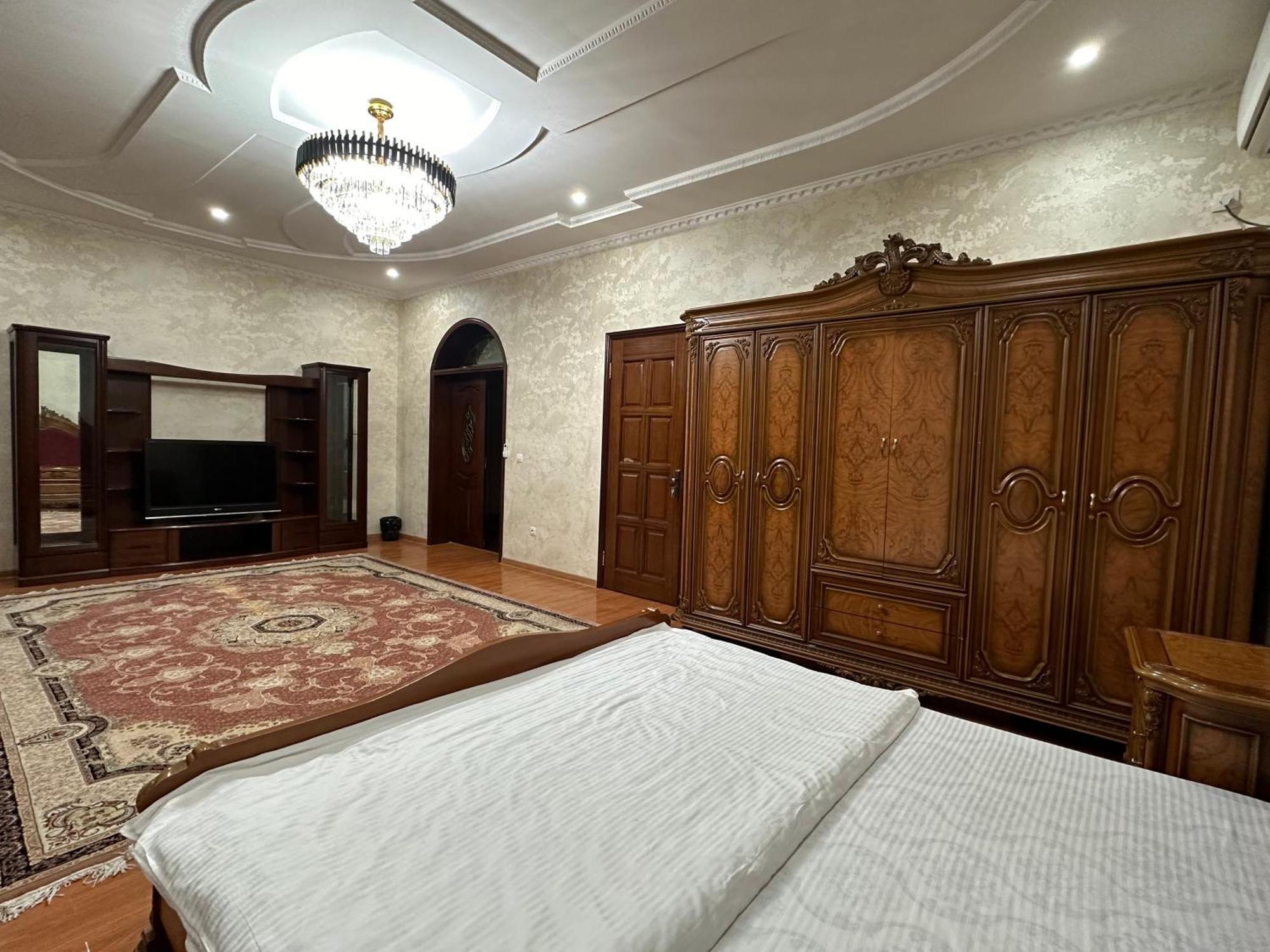 Hello Dushanbe Hostel Екстер'єр фото