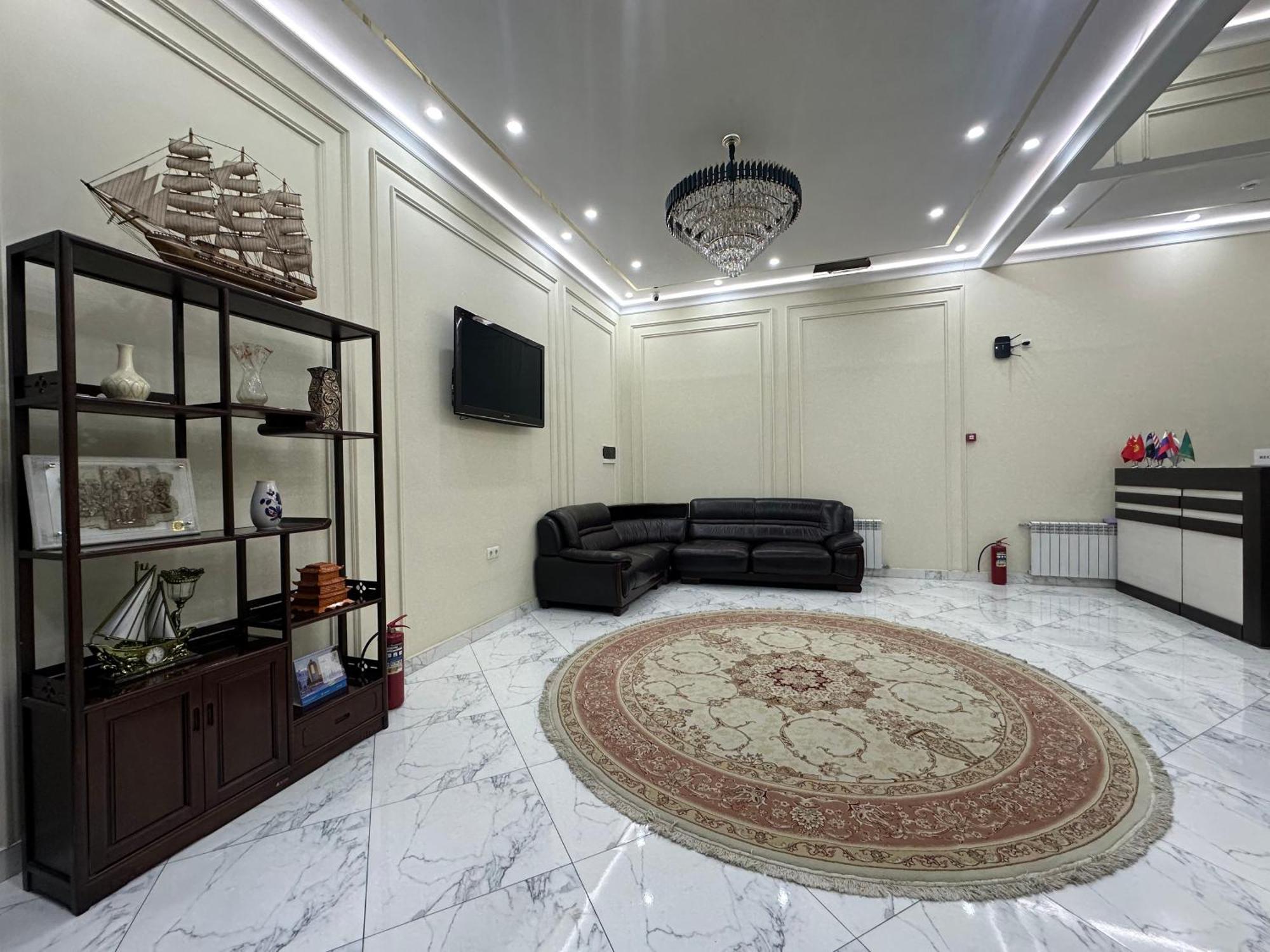 Hello Dushanbe Hostel Екстер'єр фото